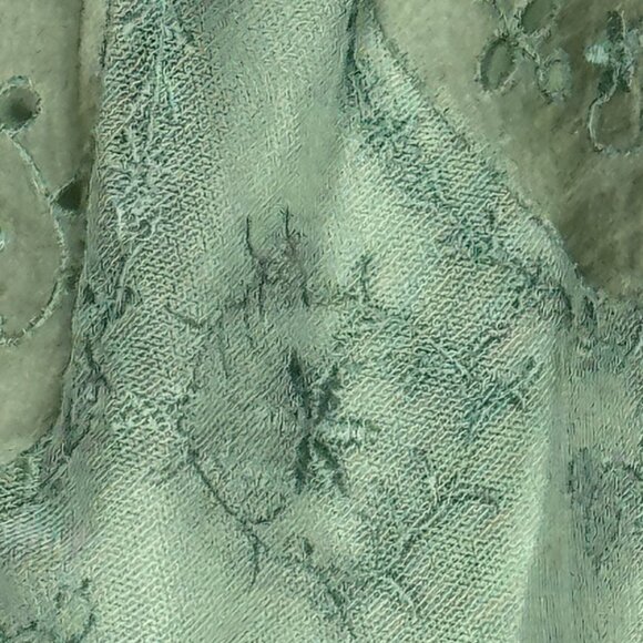 Green Eyelet Elie Tahari size 4 Skirt - Picture 3 of 16